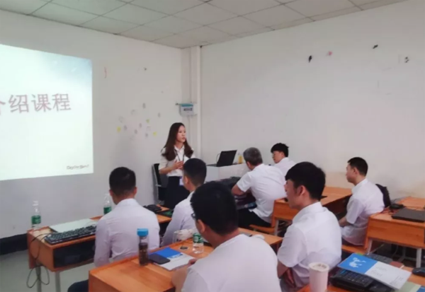 Java软件开发好学吗?初学者入门指南与学习技巧