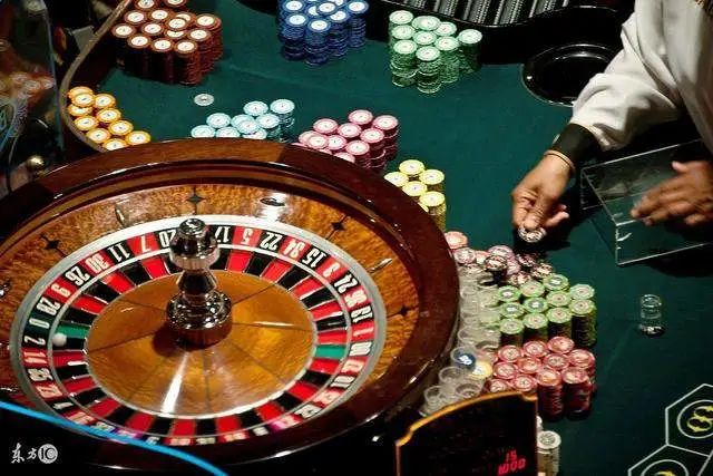 揭秘棋牌游戏涉赌黑产:暗箱操作如何控制胜率并牟取暴利