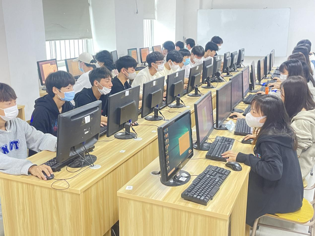 珠海市工贸技工学校商务软件开发与应用专业详解(中技、高技)