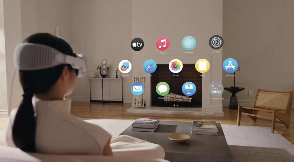 苹果设计团队专访:软件与硬件副总裁深入探讨Apple Vision Pro产品开发与用户体验