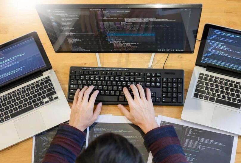 初中毕业学软件开发能学会吗